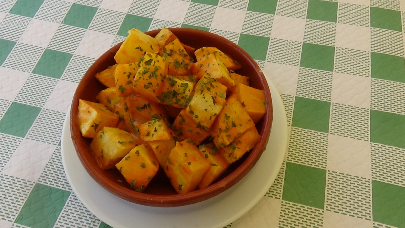 Patatas bravas